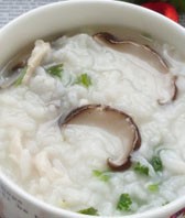 香菇鸡肉粥